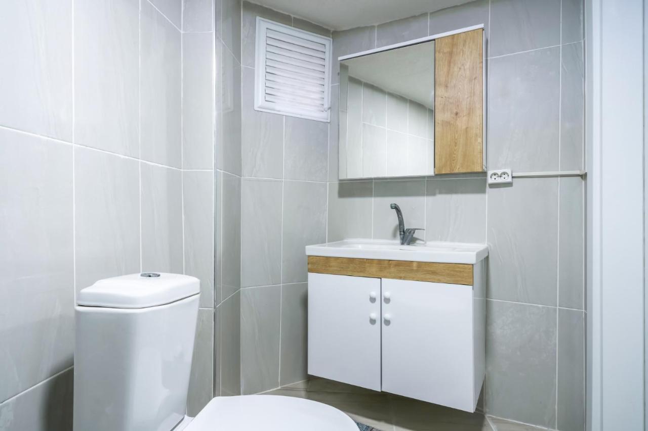 Flat W Balcony 10 Min To Uskudar Coast * İstanbul